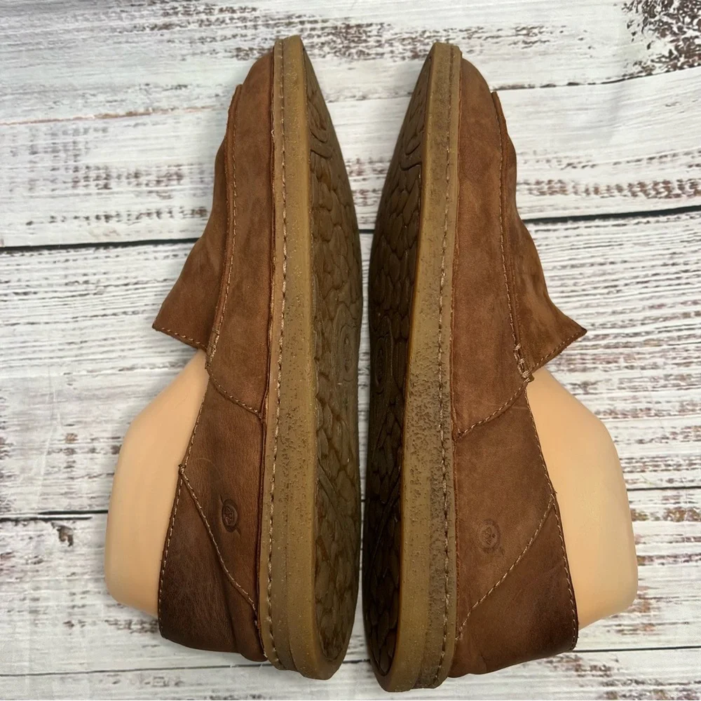Born Stewie II Brown Suede Loafers Mens‎ 9.5 Soft Leather Slip On Shoes